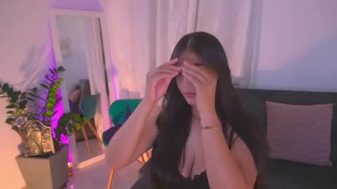 Snapshot of atena676 chatting on October 2, 2025, 2:18 am atena676 online show from October 2, 2025, 2:18 am