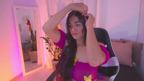 Snapshot of atena676 chatting on November 1, 2025, 2:57 am atena676 online show from November 1, 2025, 2:57 am