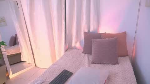 atena676 online show from May 7, 2026, 12:16 am