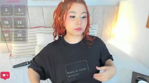 Snapshot of atena_cuteee chatting on March 18, 2026, 2:15 am sofia online show from March 18, 2026, 2:15 am