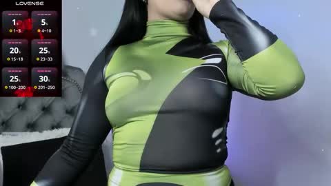 Athena online show from October 23, 2025, 7:34 pm