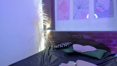 ATENA online show from May 5, 2026, 7:11 pm