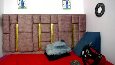 COLOMBIA online show from May 2, 2026, 4:06 am