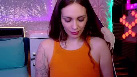 Athena Autumn online show from June 25, 2026, 2:33 am