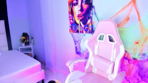 Snapshot of athenea__fox chatting on November 3, 2025, 11:44 am athenea__fox online show from November 3, 2025, 11:44 am