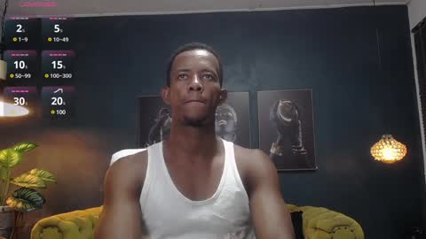 Snapshot of athleticbig_cock chatting on December 3, 2024, 1:52 am ATHLETIC COCK online show from December 3, 2024, 1:52 am
