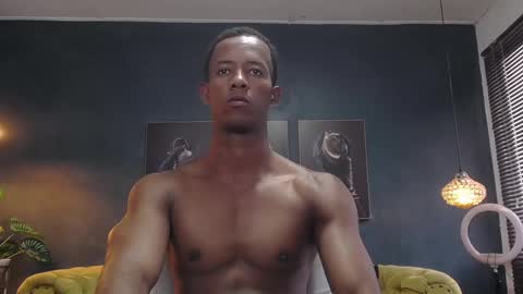 Snapshot of athleticbig_cock chatting on January 7, 2025, 4:48 pm ATHLETIC COCK online show from January 7, 2025, 4:48 pm