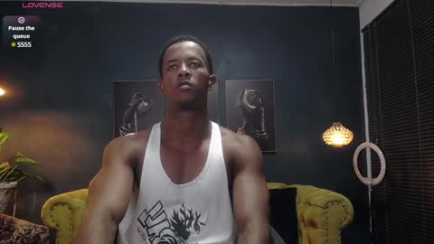 Snapshot of athleticbig_cock chatting on January 29, 2025, 2:30 am ATHLETIC COCK online show from January 29, 2025, 2:30 am