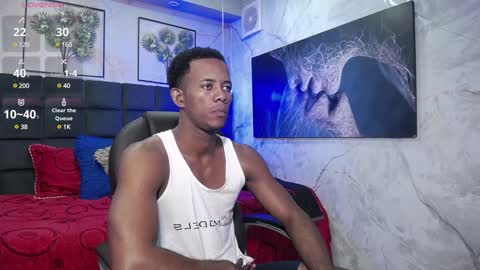 Snapshot of athleticbig_cock chatting on February 2, 2025, 2:17 am ATHLETIC COCK online show from February 2, 2025, 2:17 am