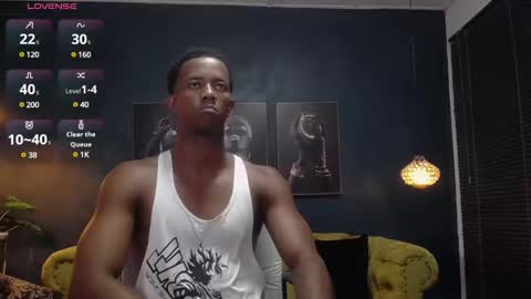 Snapshot of athleticbig_cock chatting on February 8, 2025, 5:40 am ATHLETIC COCK online show from February 8, 2025, 5:40 am