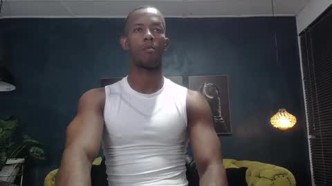 Snapshot of athleticbig_cock chatting on February 27, 2025, 1:59 am ATHLETIC COCK online show from February 27, 2025, 1:59 am
