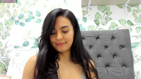 Atilana Diaz online show from January 21, 2025, 5:51 pm