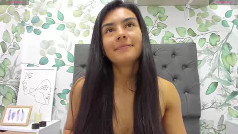 Atilana Diaz online show from February 13, 2025, 2:20 pm