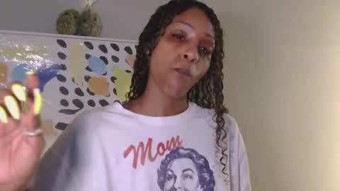 AtirahCali online show from May 9, 2026, 2:22 pm