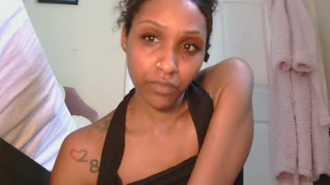 AtirahCali online show from June 15, 2026, 6:43 pm