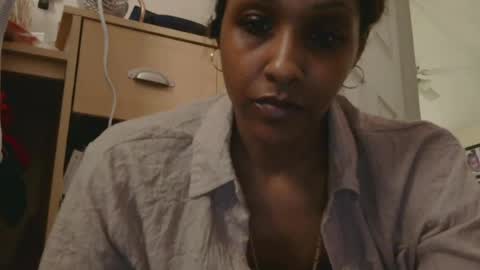 AtirahCali online show from June 22, 2026, 10:29 pm