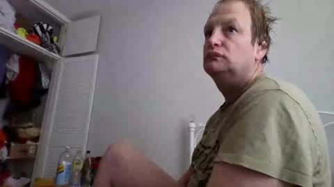 yoursissy online show from July 3, 2026, 11:49 am