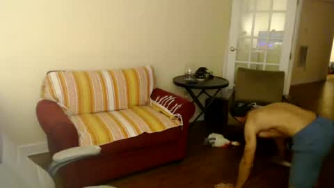 B  Baby online show from July 16, 2026, 1:44 am