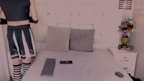 Snapshot of atley_dolly_ chatting on August 4, 2026, 10:45 pm ATLEY online show from August 4, 2026, 10:45 pm