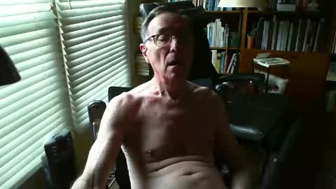Atlhung9 online show from May 23, 2026, 5:39 pm