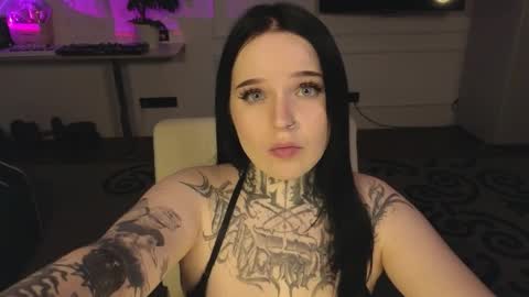 Snapshot of atomic_ketchup chatting on April 6, 2026, 5:52 am online every day between 10am-23pm online show from April 6, 2026, 5:52 am