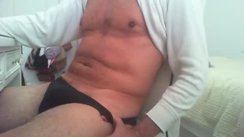 Snapshot of atyourservice222 chatting on December 17, 2025, 11:38 am atyourservice222 online show from December 17, 2025, 11:38 am