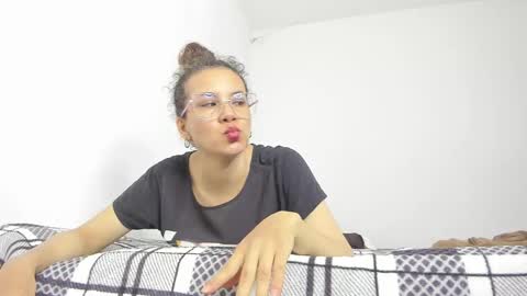 Snapshot of audrey_lawrence chatting on December 7, 2024, 3:41 pm Audrey online show from December 7, 2024, 3:41 pm
