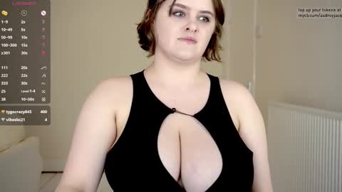 Snapshot of audreyjacq chatting on October 11, 2025, 3:21 pm Audrey Jacq online show from October 11, 2025, 3:21 pm