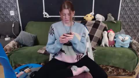 Verona nika online show from October 13, 2025, 12:27 pm