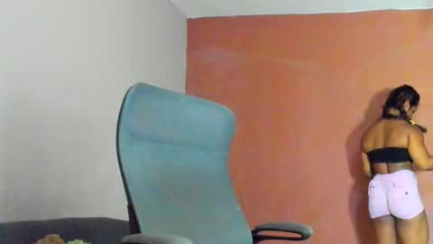 Snapshot of audry_montero1 chatting on September 25, 2025, 10:02 pm Audry online show from September 25, 2025, 10:02 pm