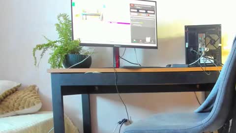 Audry online show from January 5, 2026, 8:12 pm