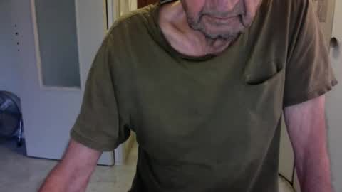 auguste688483 online show from May 5, 2026, 8:55 am