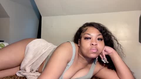 aunyxxx online show from January 1, 2025, 8:58 pm