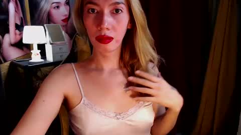 Miss awra online show from December 20, 2024, 5:57 am