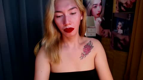 Miss awra online show from March 5, 2025, 7:49 am