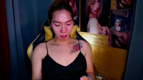 Miss awra online show from September 12, 2025, 5:57 pm