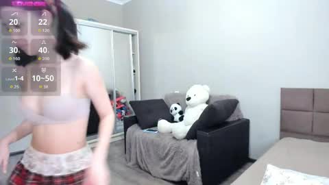 Snapshot of aurelia_katto chatting on June 2, 2026, 5:42 am Rose online show from June 2, 2026, 5:42 am