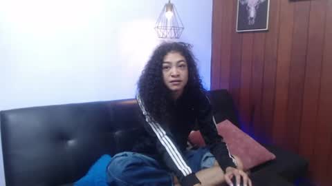 Snapshot of aurora_ath chatting on June 24, 2026, 12:15 pm Aurora ath online show from June 24, 2026, 12:15 pm