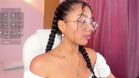 aurora_blis online show from October 17, 2025, 1:25 pm