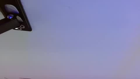 Aurora online show from September 27, 2025, 12:43 pm