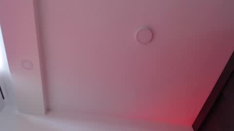 Aurora online show from October 11, 2025, 9:13 pm