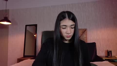 Snapshot of aurora_jones1 chatting on October 15, 2025, 1:39 am Aurora online show from October 15, 2025, 1:39 am