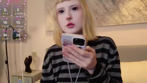 Snapshot of aurora_radiance chatting on May 11, 2026, 8:31 am Serena online show from May 11, 2026, 8:31 am