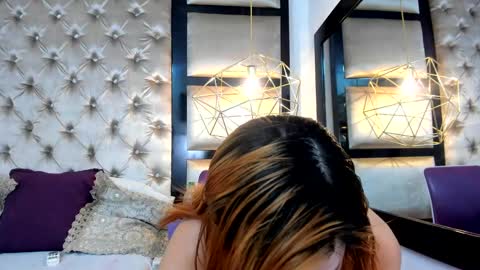 Snapshot of aurora_rossii chatting on January 25, 2025, 9:35 pm aurora_rossii online show from January 25, 2025, 9:35 pm