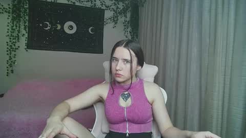 Aurora online show from October 9, 2025, 12:19 am