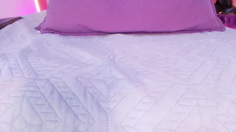 auroraa_miller online show from February 20, 2026, 6:26 am