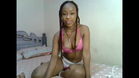 Aurora online show from October 23, 2025, 10:19 pm