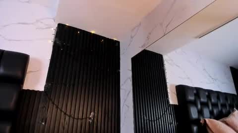 Snapshot of aurorabon chatting on September 18, 2025, 11:51 pm Aurora online show from September 18, 2025, 11:51 pm