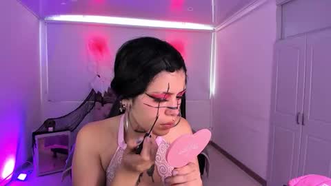 Snapshot of auroradiaz_ chatting on October 23, 2025, 7:34 pm Aurora Diaz online show from October 23, 2025, 7:34 pm