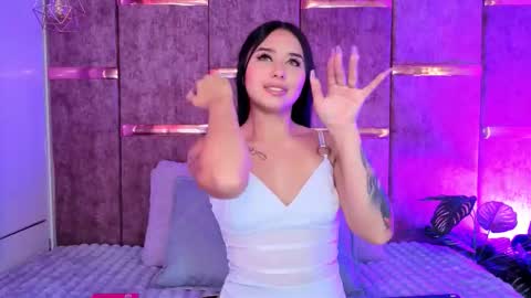 aurora online show from November 17, 2025, 7:52 pm